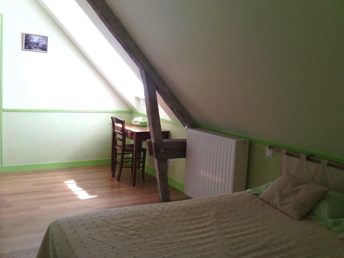La Roche Bed & Breakfast Saint-Etienne-en-Cogles Luaran gambar