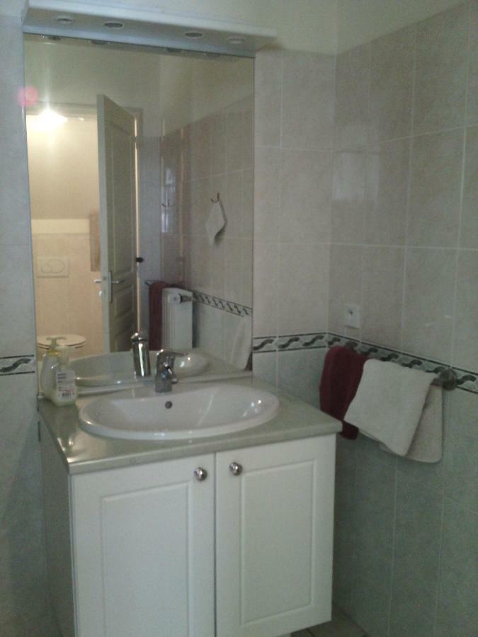 La Roche Bed & Breakfast Saint-Etienne-en-Cogles Luaran gambar
