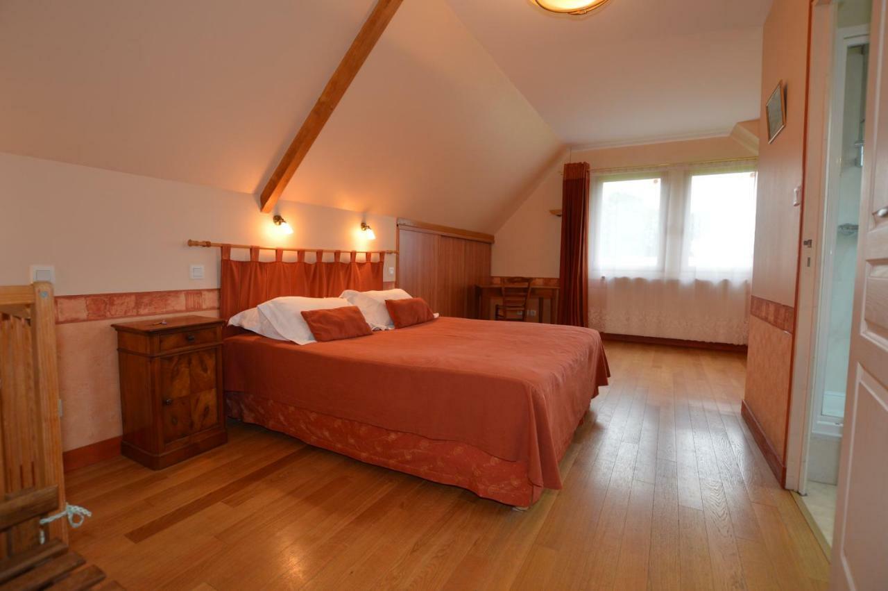 La Roche Bed & Breakfast Saint-Etienne-en-Cogles Luaran gambar