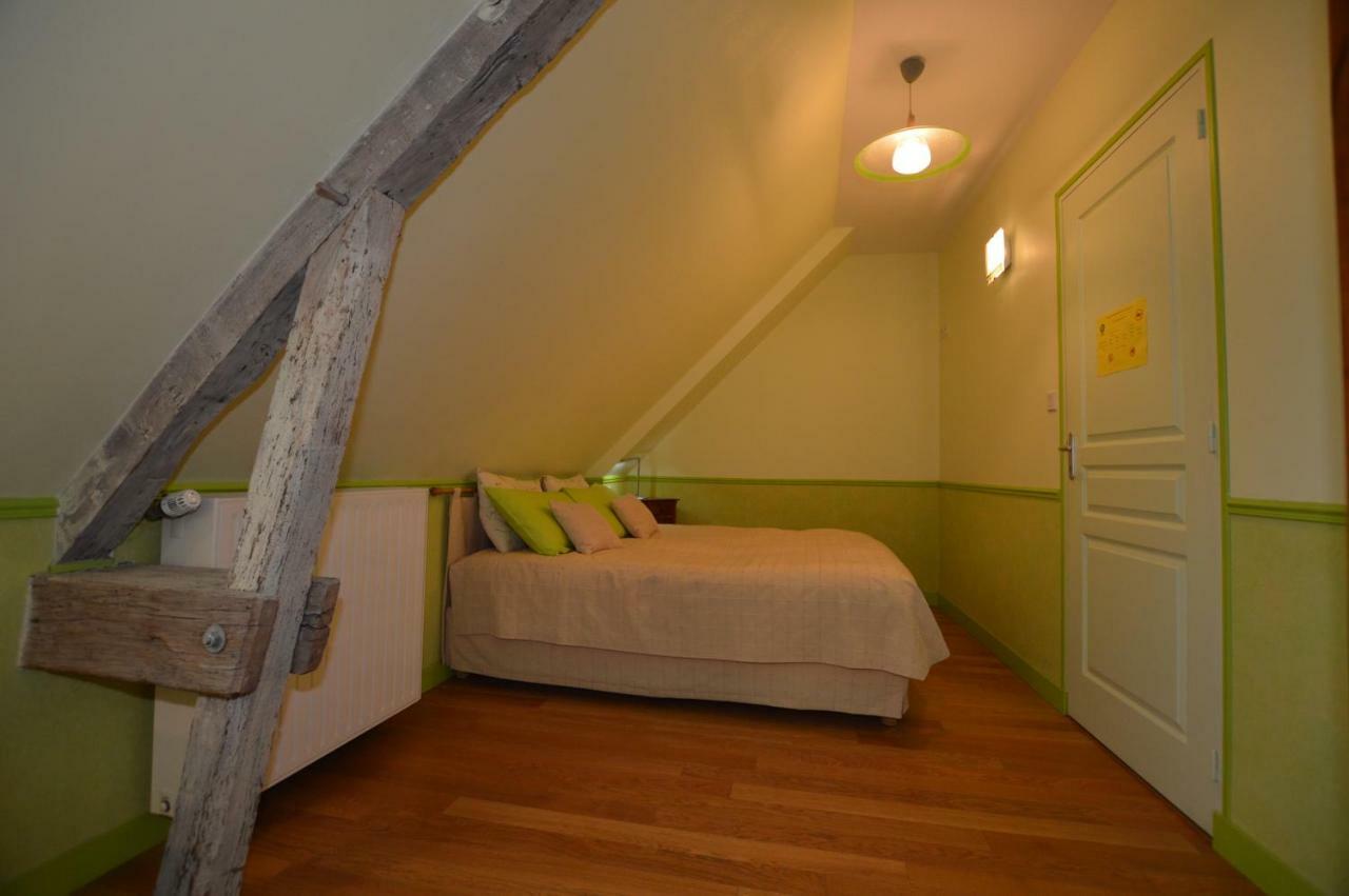 La Roche Bed & Breakfast Saint-Etienne-en-Cogles Luaran gambar